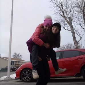 Meet your Posher, Laurence